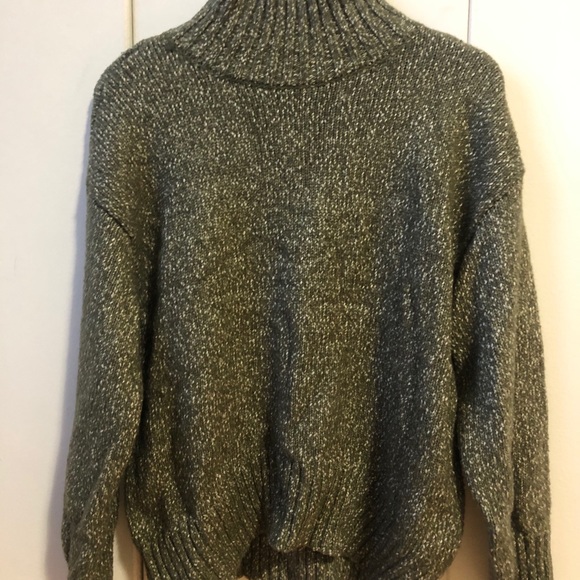 Turtle neck sweater - Picture 1 of 1